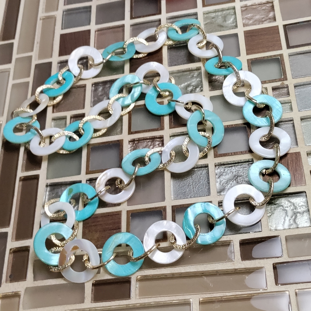 Vintage Mother of Pearl Ring necklace